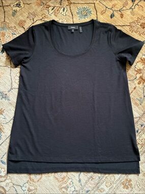 Theory Black Scoop Neck Short Sleeve Tee